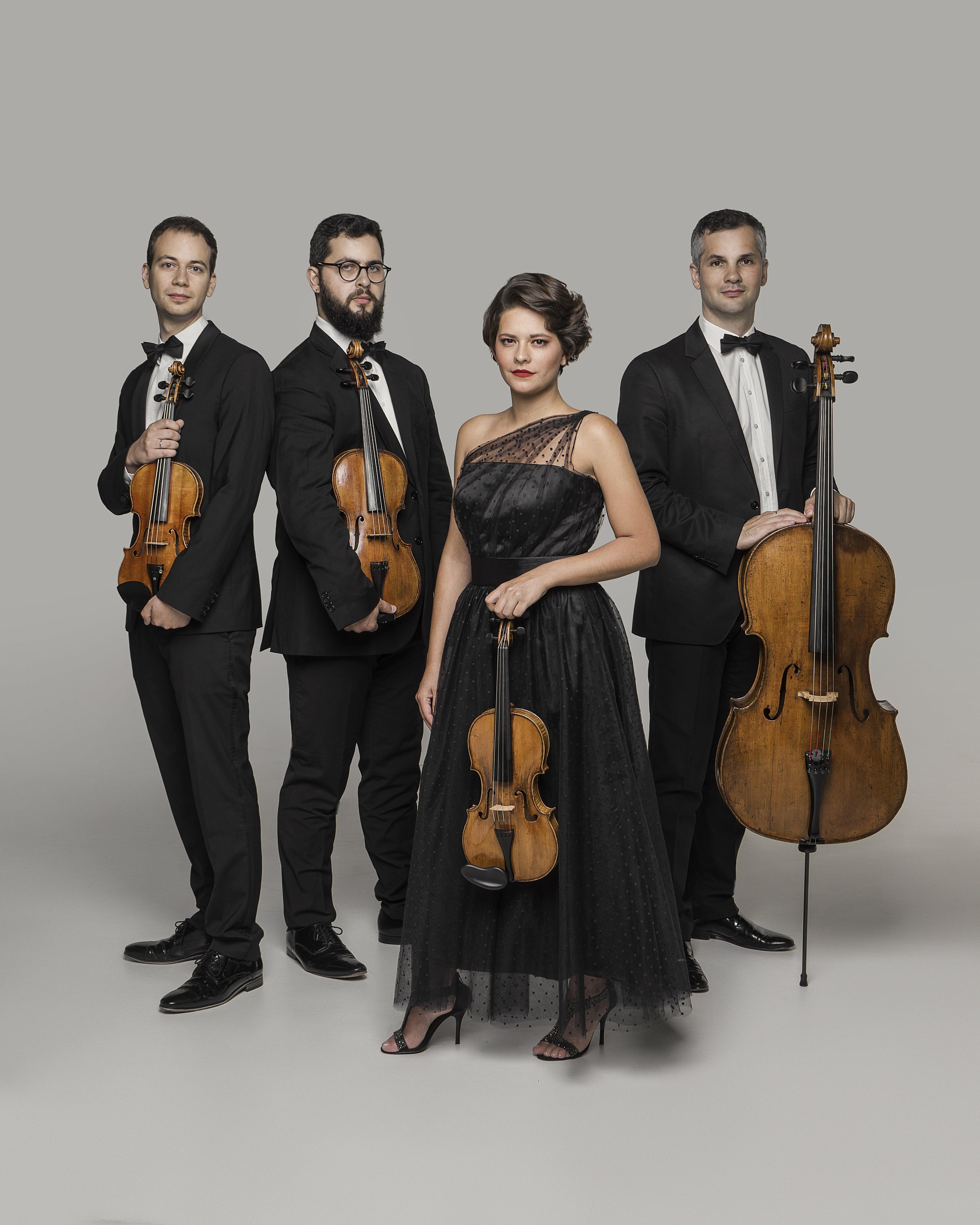 Digitales Konzert Auner Quartett mit Evgeni Sinaiski (Klavier)